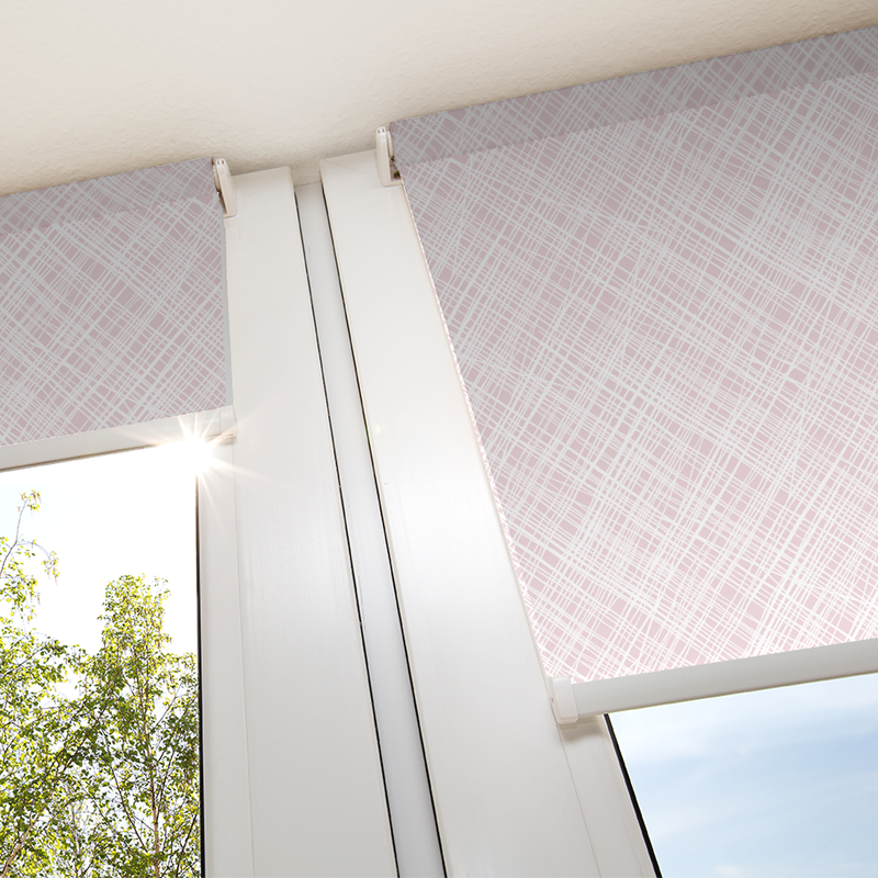 hopscotch-petal_pink-blind-3