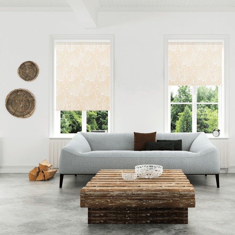 fingers-almond-blind-2