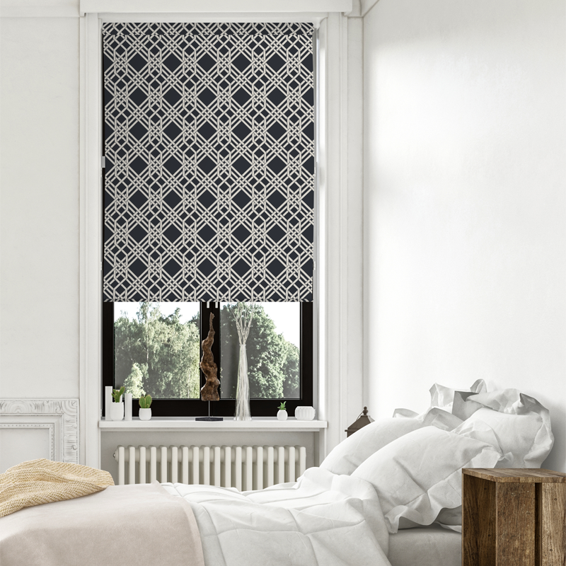 pagoda-black-blind-2