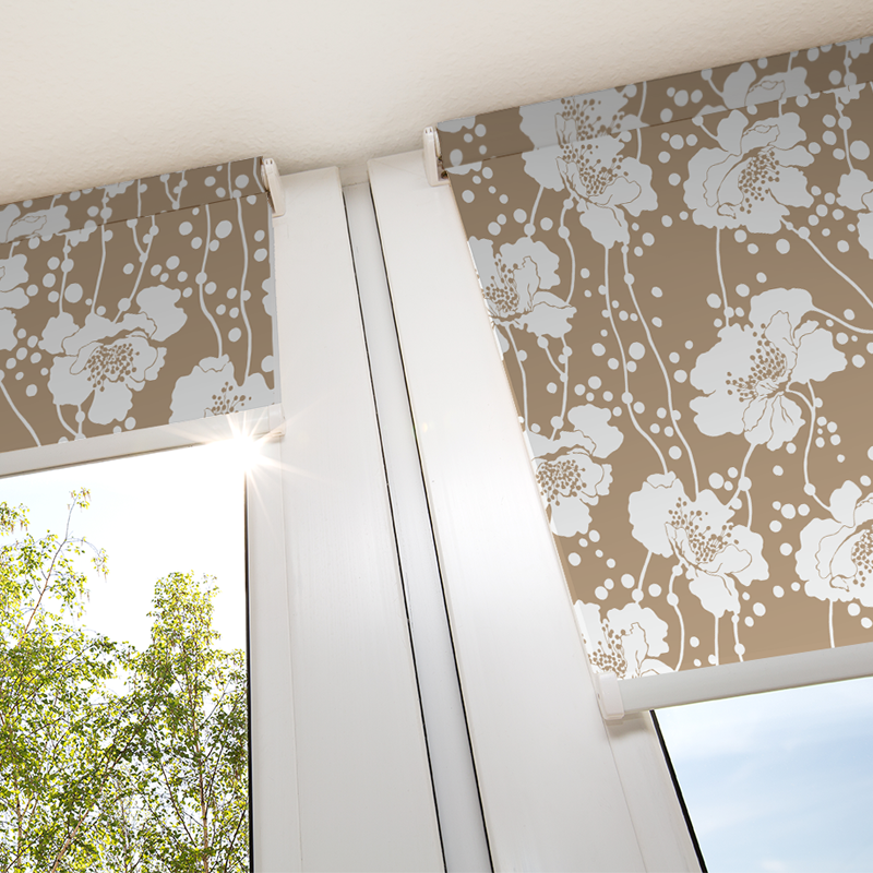 spotted-floral-nougat-blind-3