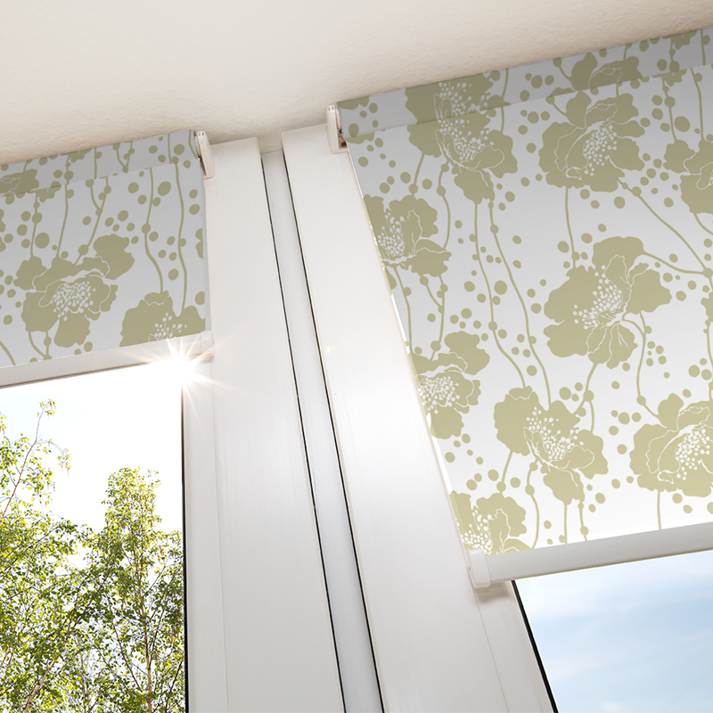 spotted-floral-oaten-blind-3